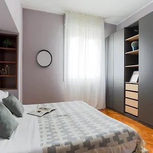 https://the-best-rent-spacious-one-bedroom-apartment-in-moscova.italymilanhotels.net